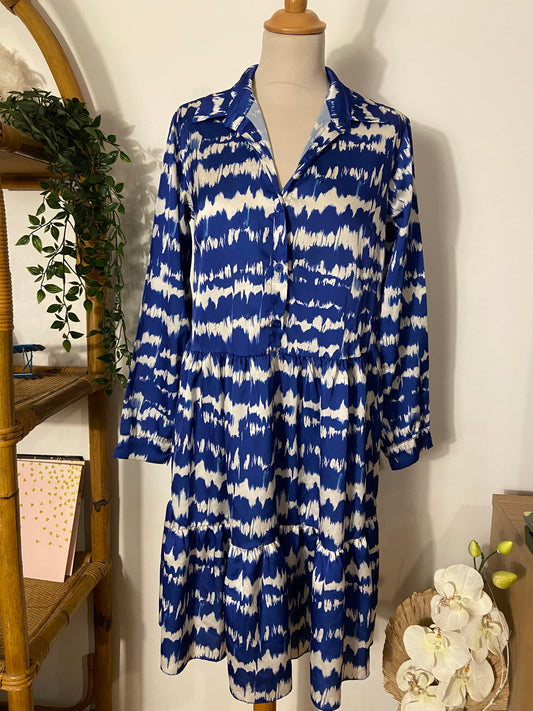 Robe tie and die