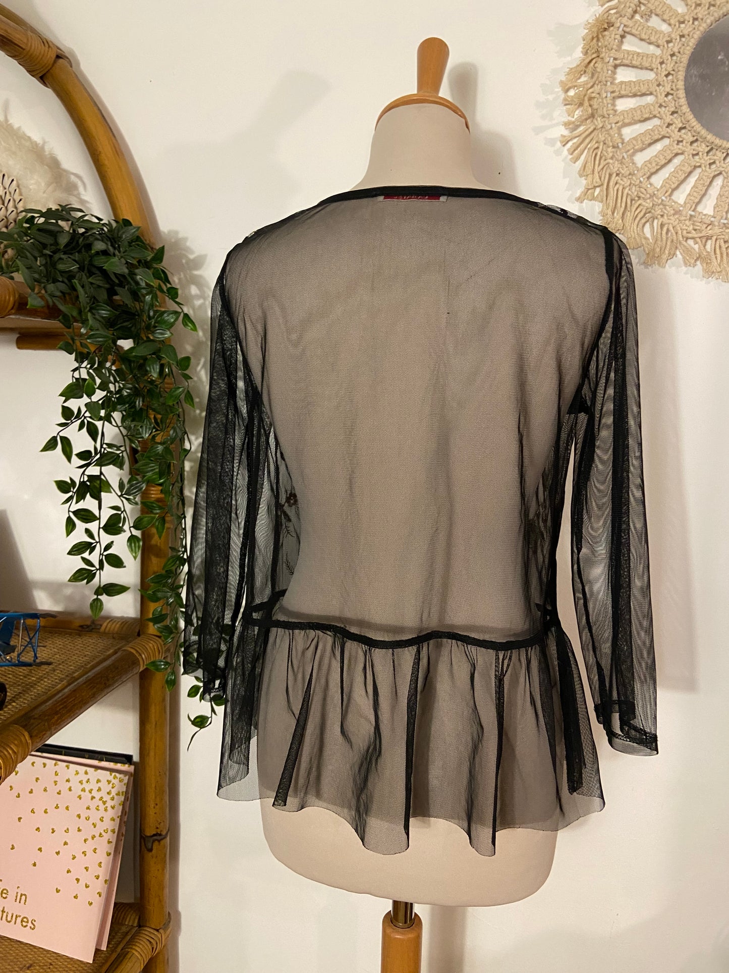 Blouse brodée
